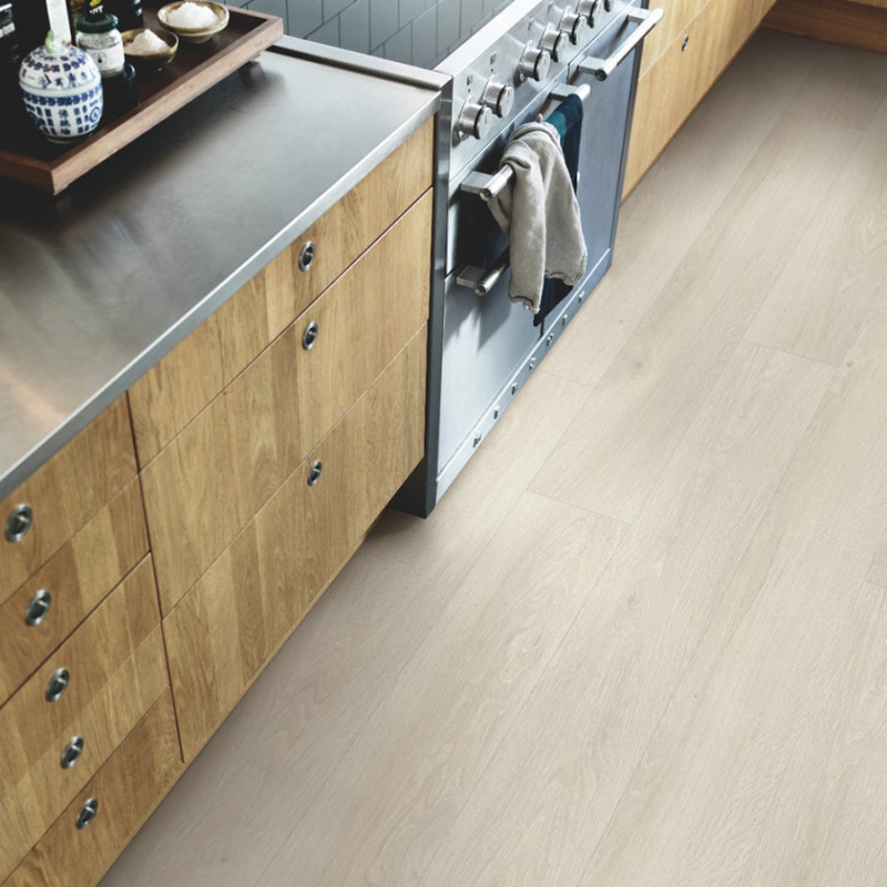 LVT-плитка Pergo Modern Plank Optimum Click Дуб светлый выбеленный V3131-40079
